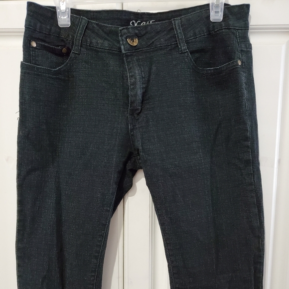 Jeans - Picture 2 of 6